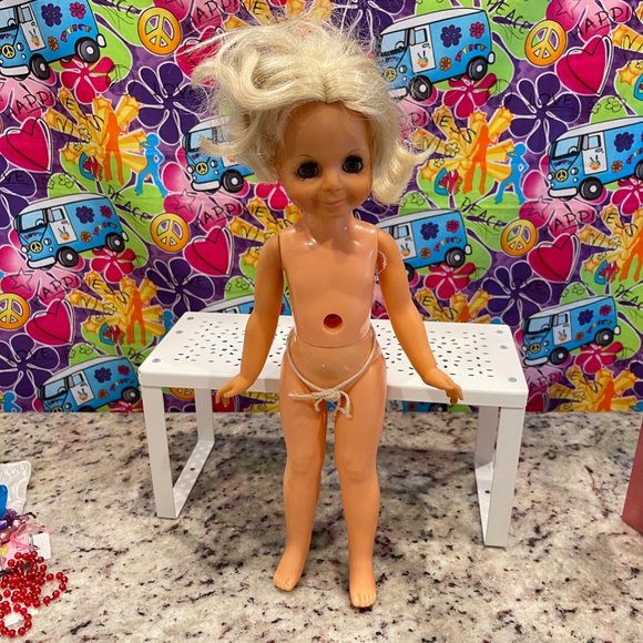 Vintage Ideal Toy Blonde Velvet Crissy 15" Doll Eyes Open/Close - Picture 5 of 10